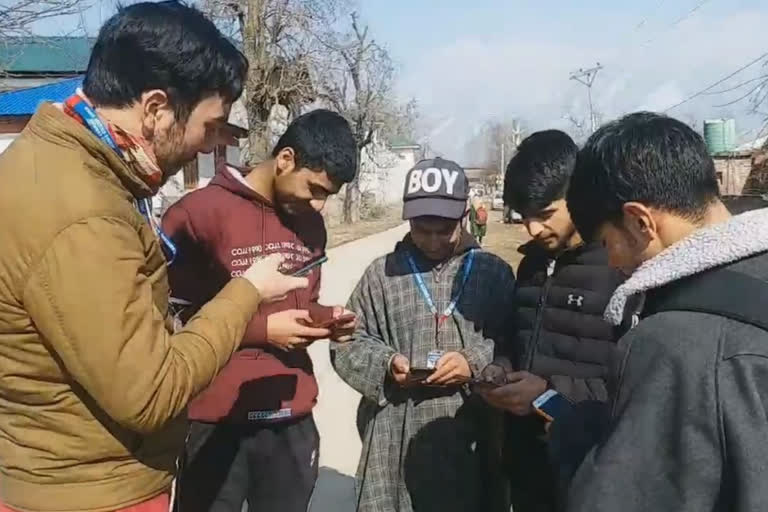 students and businessmen happy with restoration of 4G internet