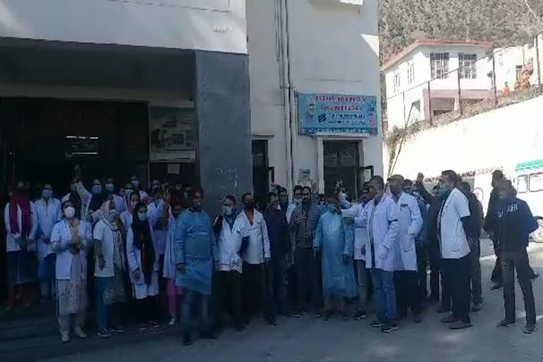 Ramban: Doctors' strike ends after district development commissioner's intervention