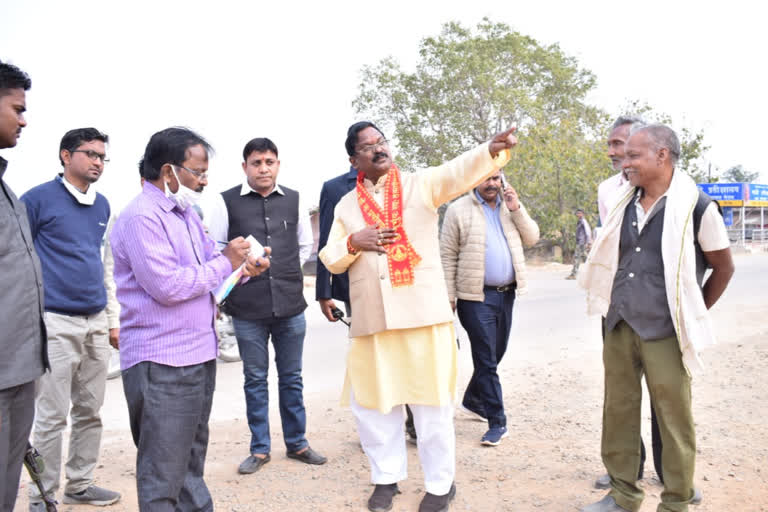 Minister Amarjeet Bhagat inspected National Highway 43