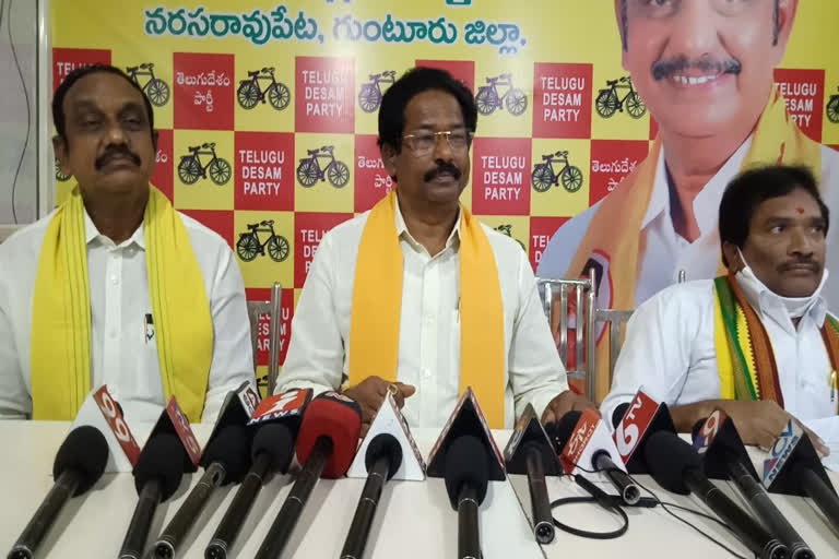 tdp leader gv anjaneyulu criticized ycp ruling in narasaraopeta