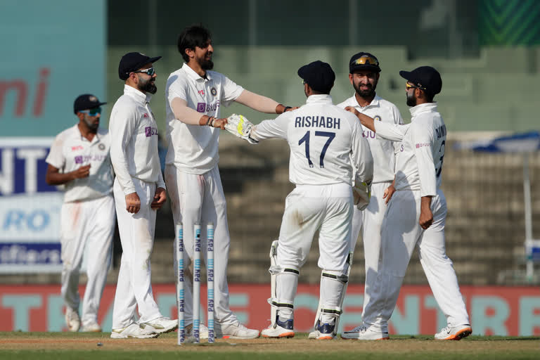 IND VS ENG 1 ST TEST : 20 no-balls that Indians bowled so far in England's first innings