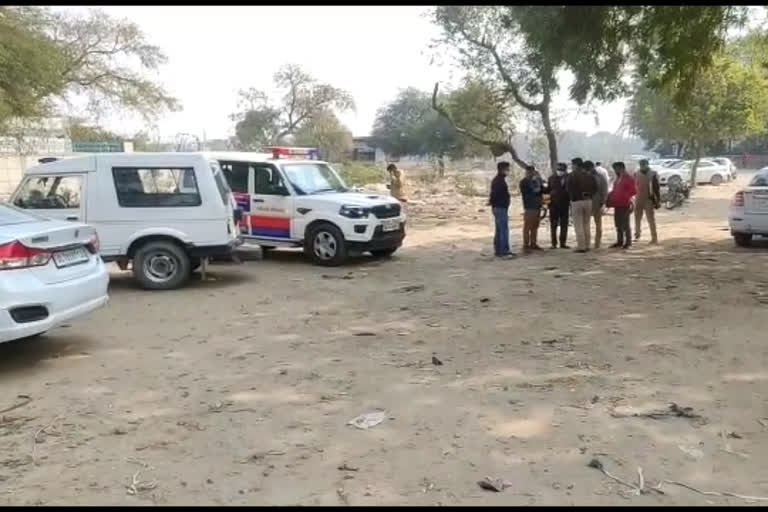 dead body of woman found in suspicious state at raj park