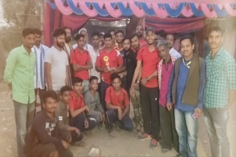 Anang Narendra  premier league: sanapadar beat barabati by 6 wickets, won title