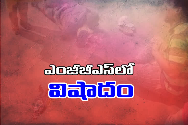 3 year old boy dies in mgbs bus accident in hyderabad