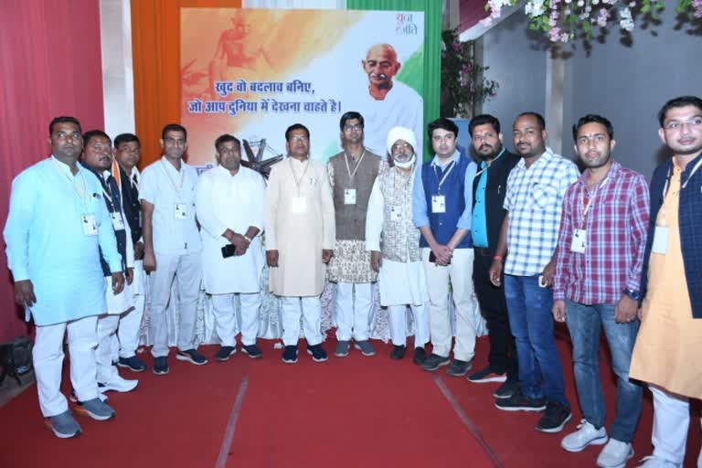 Ram Puniyani attends second day of Youth Congress training camp in Raipur