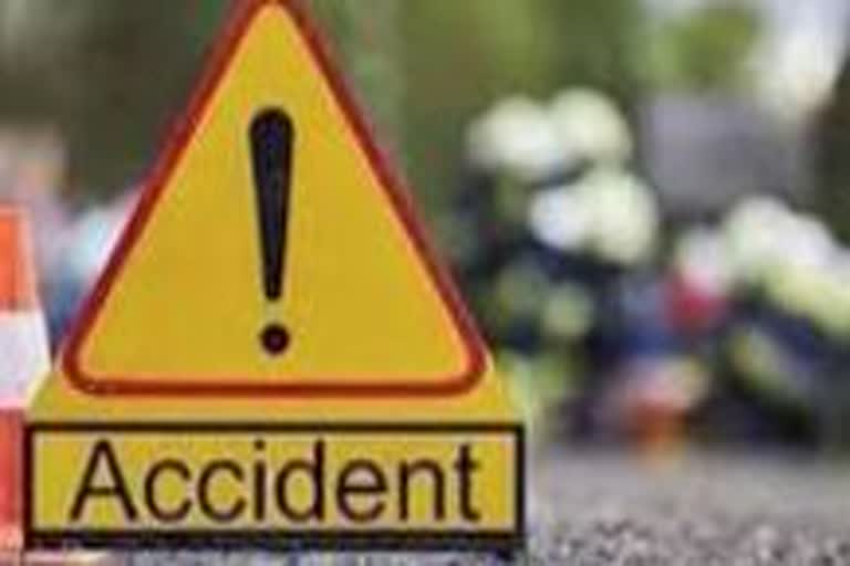 road accident in agra