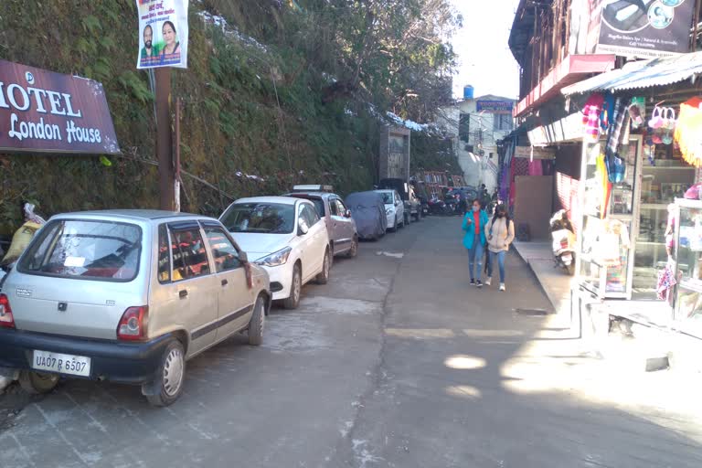 parking-in-mussoorie