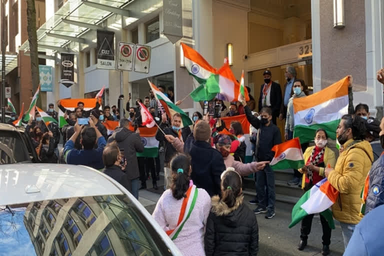Indian diaspora takes out 'Tiranga Yatra rally' in Vancouver
