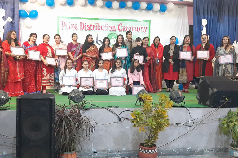 ehsas Mahila committee organized cultural programs