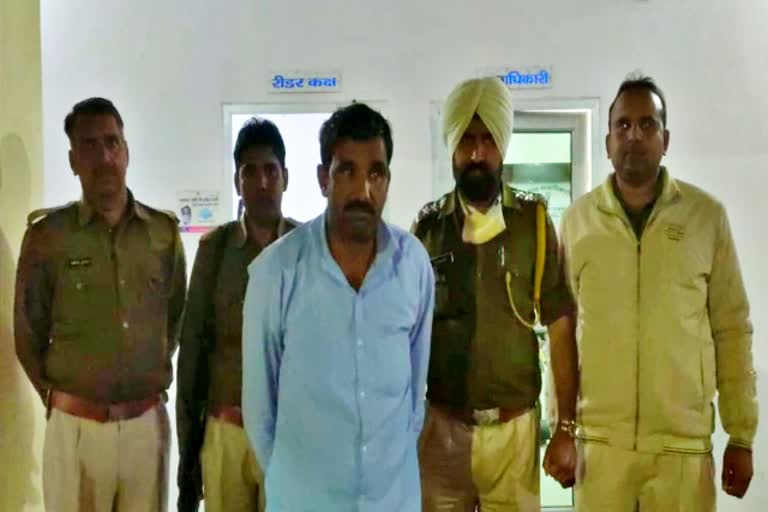 carrying and carrying shooters in Churu gangwar case  Accused arrested for carrying and carrying shooters  चूरू में गैंगवार मामला  शूटर गिरफ्तार  Shooter arrested  चूरू न्यूज