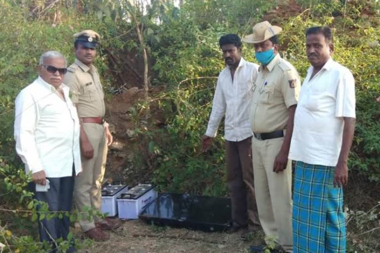 accused Arrested who stole the colleges electronic goods at chitradurga