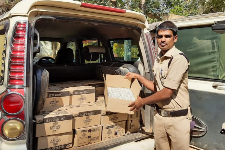 Karnataka liquor, Scorpio vehicle seized