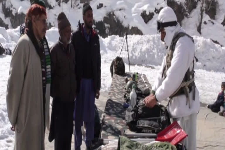 Army organises camp on snow avalanche awareness, rescue in J-K's Baramulla