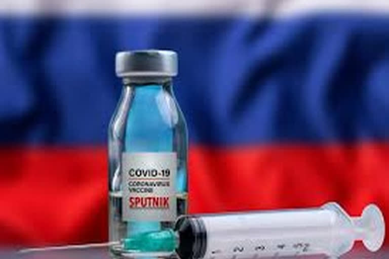 Iran begins COVID-19 vaccination campaign with Russia's Sputnik V  ഇറാനില്‍ കൊവിഡ് വാക്‌സിന്‍ വിതരണം ആരംഭിച്ചു  ടെഹ്‌റാന്‍  ഇറാന്‍  കൊവിഡ് വാക്‌സിനേഷന്‍  ഇറാനില്‍ കൊവിഡ് വാക്‌സിന്‍ വിതരണം  കൊവിഡ് വാക്‌സിന്‍  കൊവിഡ് 19  Iran  COVID-19 vaccination in iran  Russia's Sputnik V vaccine  Sputnik V