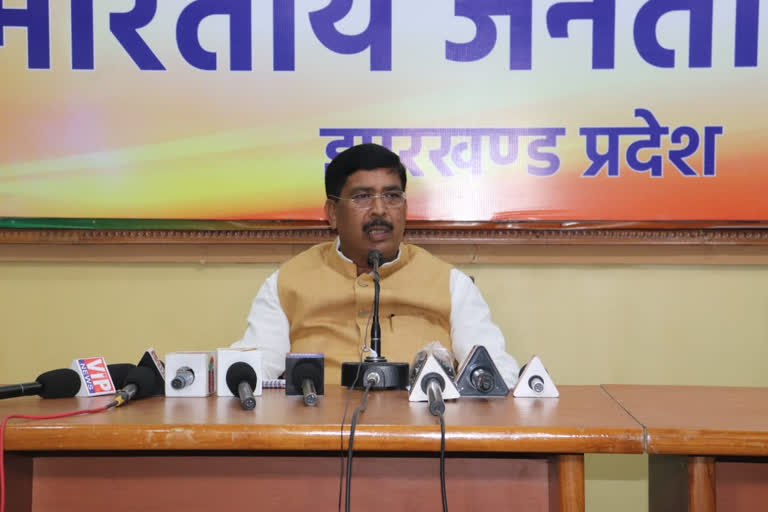 BJP targeted Hemant government on local policy in ranchi