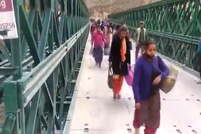 people-upset-due-to-damaged-dhaman-bridge