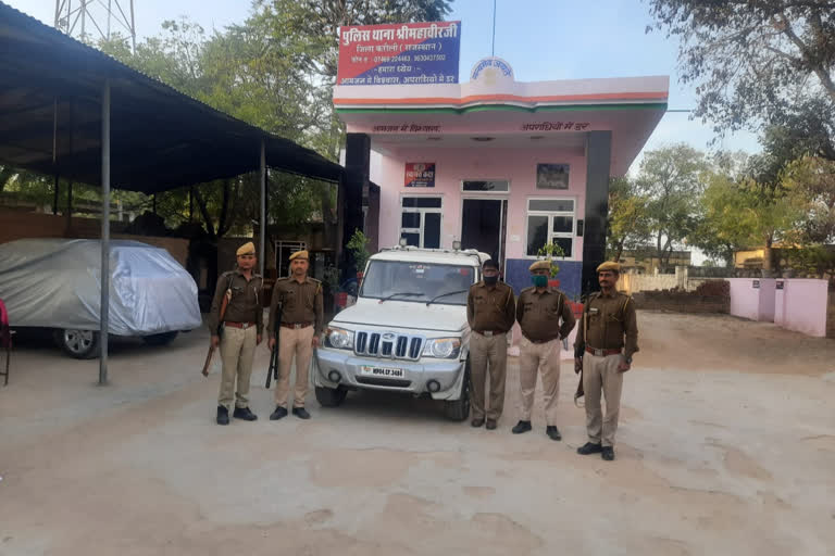 Police recovered the stolen Bolero in karauli, करौली में चोरी हुई बोलेरो जब्त, बोलेरो को करौली पुलिस ने 24 घंटे में बरामद किया,  Bolero stolen in Karauli seized, Bolero recovered by Karauli police in 24 hours,  करौली की ताजा खबरें