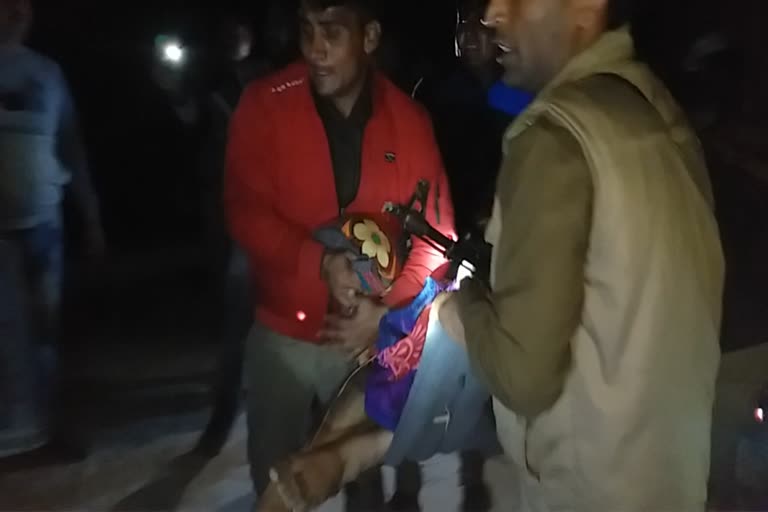 कासगंज में पुलिस टीम पर हमला