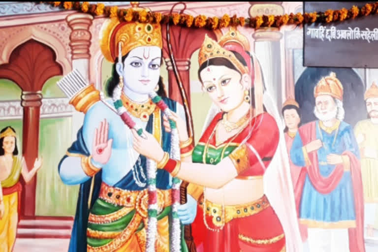 माघ मेले में लगी रामायण की सजीव प्रदर्शनी.