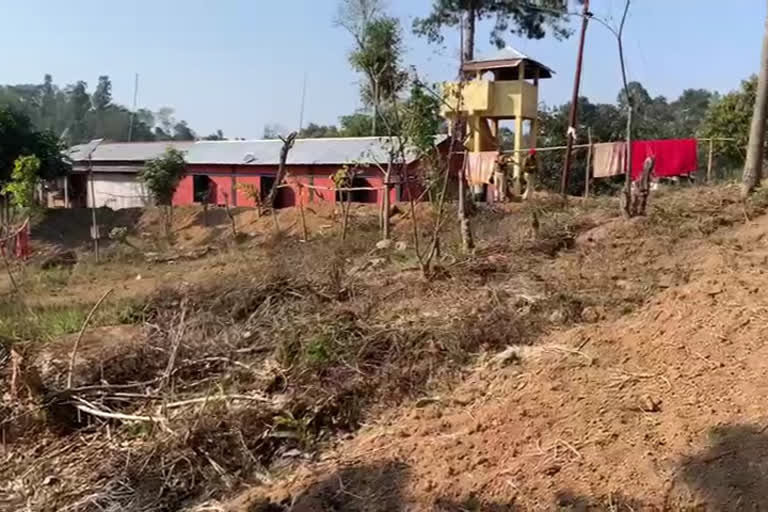 লাম্পীত অসমৰ জোৱানৰ বিৰুদ্ধে খাচী জনগোষ্ঠীৰ মহিলাক ধৰ্ষণ কৰাৰ অভিযোগ