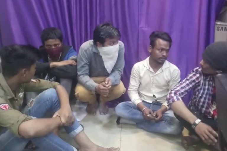 Five accused arrested for kidnapping a youth in jamshedpur