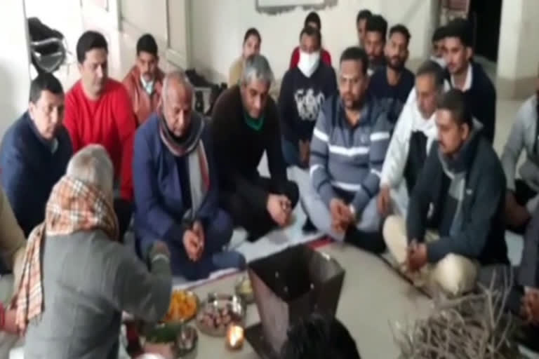 havan-yagya-on-the-anniversary-of-radaur-municipality