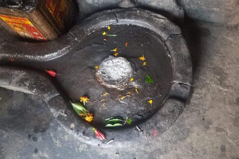 अल्मोड़ा लेटेस्ट न्यूज़, theft in bhairav nath temple