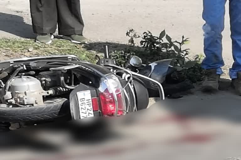 one person died in road accident in bilaspur