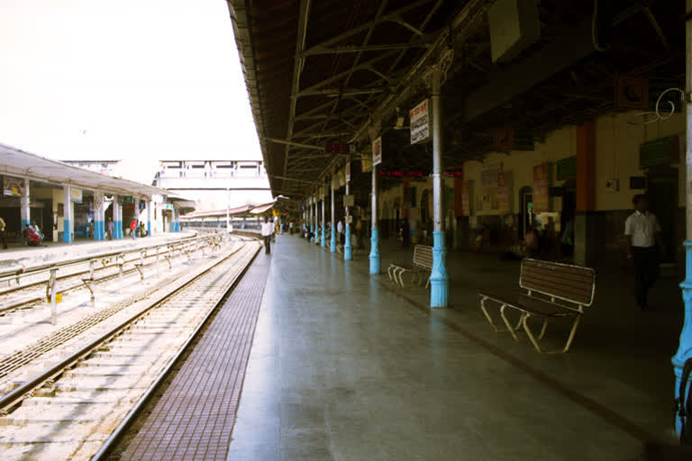 34665 railway bridges in the country are 100 years old