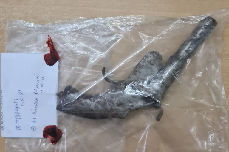 arms recovered at garfa in kolkata