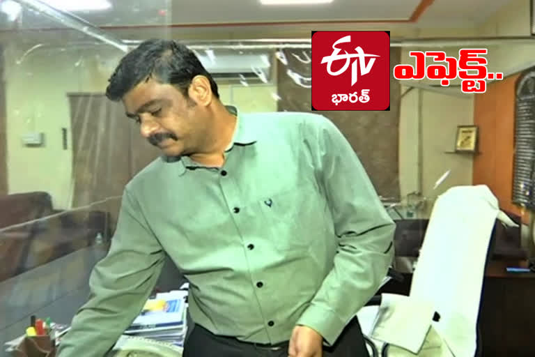 'ఈటీవీభారత్' ఎఫెక్ట్: ఇద్దరు రిటర్నింగ్ అధికారులు సస్పెండ్