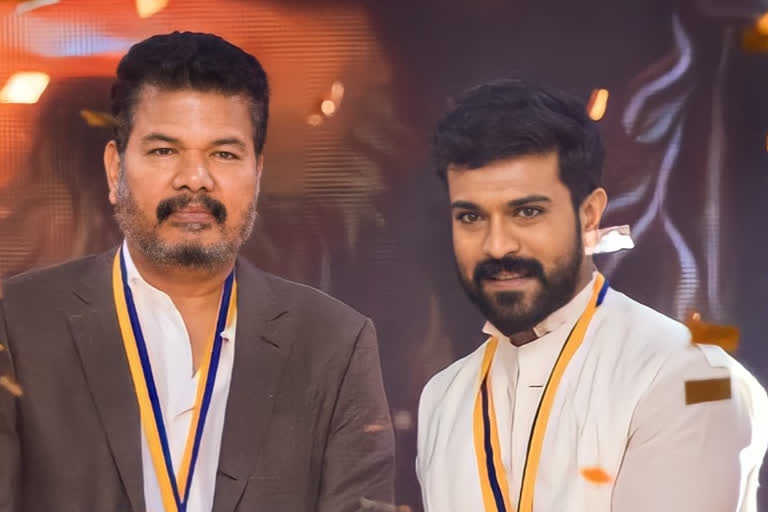 രാം ചരണിന്‍റെ പുതിയ സിനിമ ശങ്കറിനൊപ്പം  Ram Charan to collaborate with filmmaker Shankar  filmmaker Shankar  Shankar new movie pan india  രാം ചരണ്‍ ശങ്കര്‍ സിനിമകള്‍  സംവിധായകന്‍ ശങ്കര്‍ വാര്‍ത്തകള്‍  രാം ചരണ്‍ സിനിമാ വാര്‍ത്തകള്‍