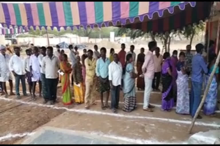 Second phase of voting underway