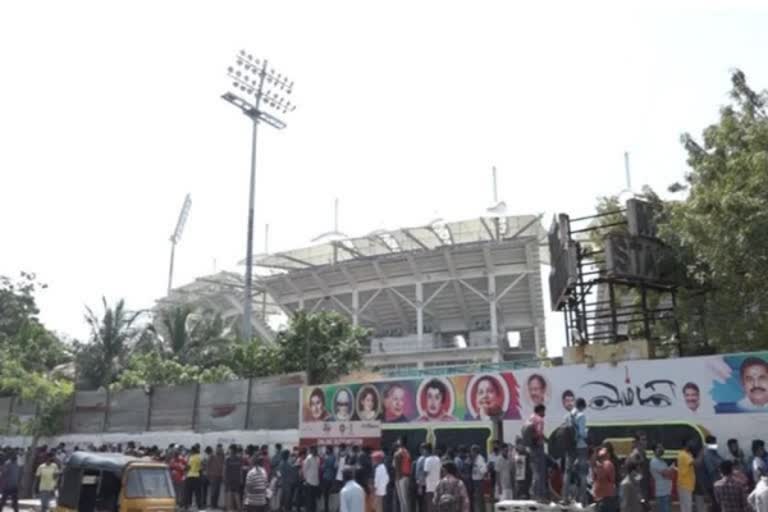 Chepauk Stadium became bustling with the arrival of fans