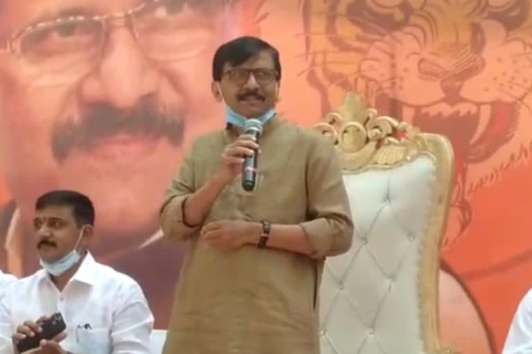 shivsena mp sanjay raut critisize tukaram munde on development work in nashik