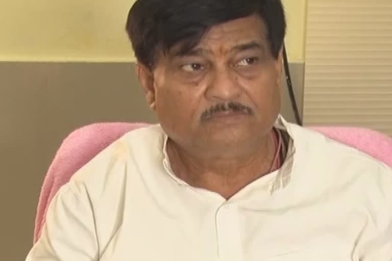 Food Supplies & Consumer Welfare minister's reaction on rice procurement problems