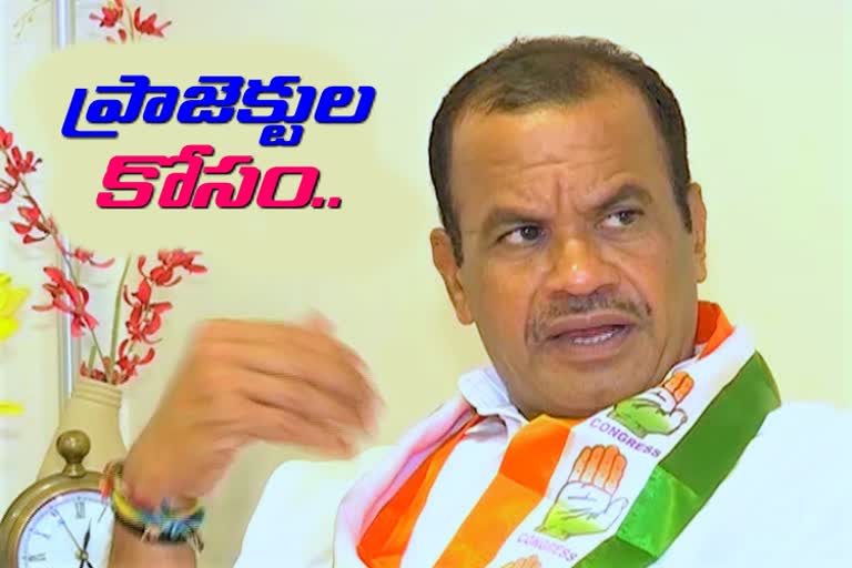 bhuvanagiri mp komatireddy venkatreddy padayathra brahmanavellemla to hyderabad