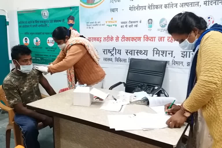 Second phase of Covid-19 vaccination in palamu