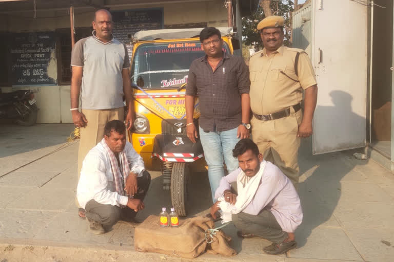 Excise officials have seized liquor bottles being smuggled in Kamareddy district