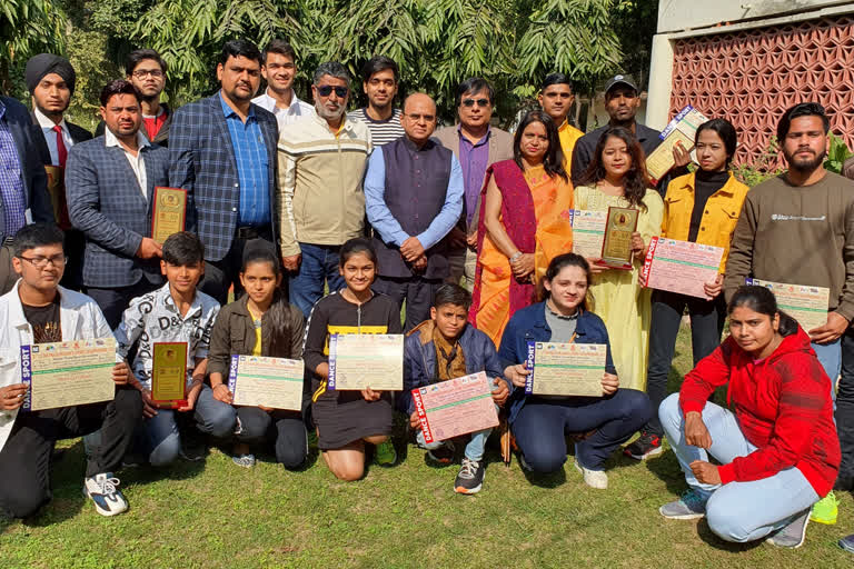 स्वात के खिलाड़ियों के उज्जवल भविष्य के लिए शुभकामना