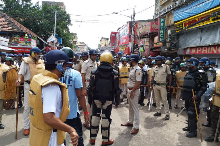 dyfi-leader-death-kolkata-police-removed-armed-force-from-the-police-morgue