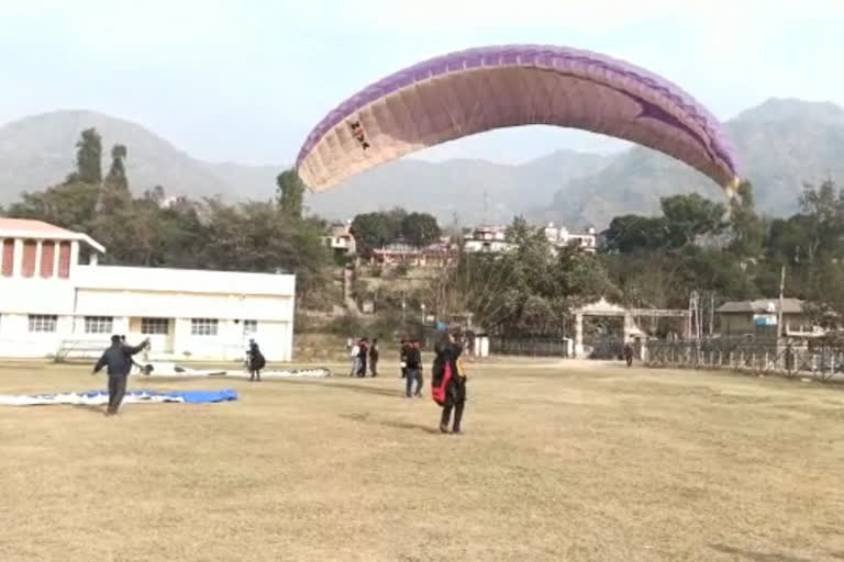 15-day paragliding training camp started in Bilaspur