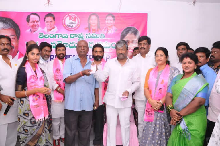 deputy speaker padma rao goud