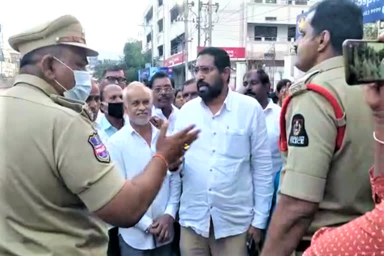 Gowda cast community of Balanagar Attempted siege of Pragati Bhavan