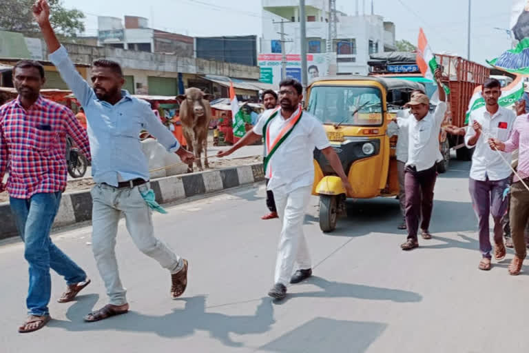 Warangal Rural District Youth Congress President Koyada Srinivas condemns Central Government hike in petrol and diesel prices