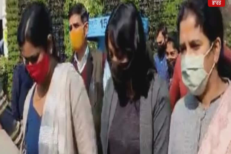 DCW sends notice to Delhi Police over Disha Ravi's arrest