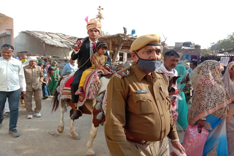 dalit groom,  dalit groom wedding procession