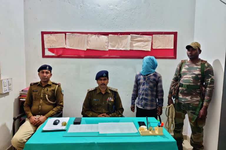 Active member of CPI naxalite Anmol Da Squad arrested in Chaibasa