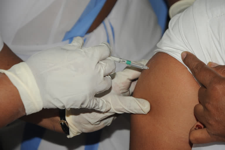 Covid vaccine was given to 1,90,665 people as part of the second dose vaccination process