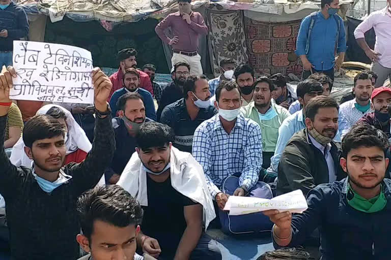 बेरोजगारों ने किया विरोध-प्रदर्शन, unemployed protested in jaipur